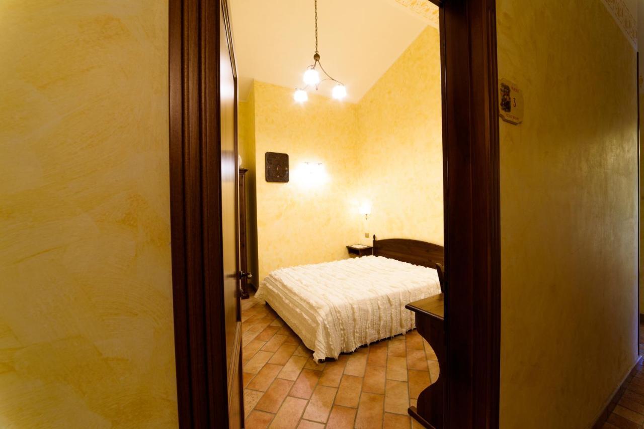 Vecchio Mulino Hotel Castel del Giudice ภายนอก รูปภาพ