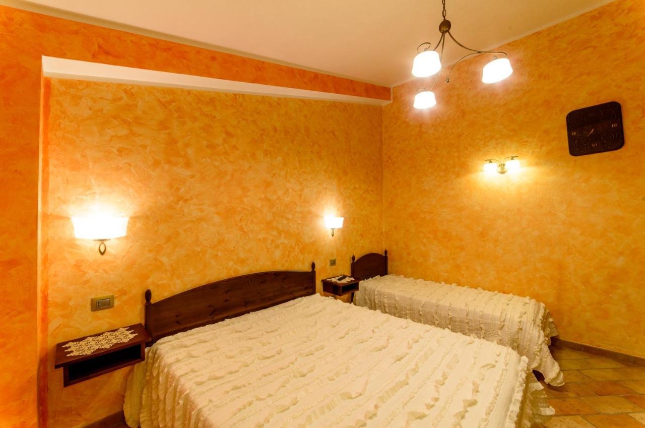 Vecchio Mulino Hotel Castel del Giudice ภายนอก รูปภาพ