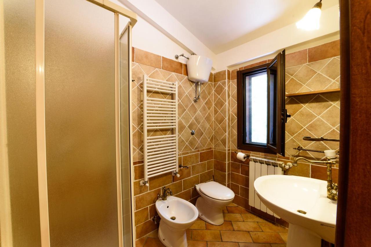 Vecchio Mulino Hotel Castel del Giudice ภายนอก รูปภาพ
