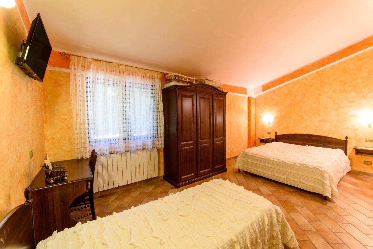 Vecchio Mulino Hotel Castel del Giudice ภายนอก รูปภาพ